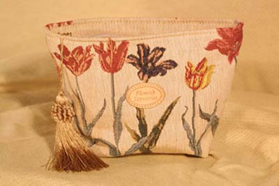 D155-140-6*8 Bergues 8 (8106/01) Tapestries: Tapestry gallery - Over 1500 tapestries and tapestry decorating accessories - Finest quality - Wide selection - Competitive prices - Source for wholesale 